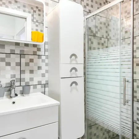 דירה 1B Divine Yomely Apartment Las America ארונה